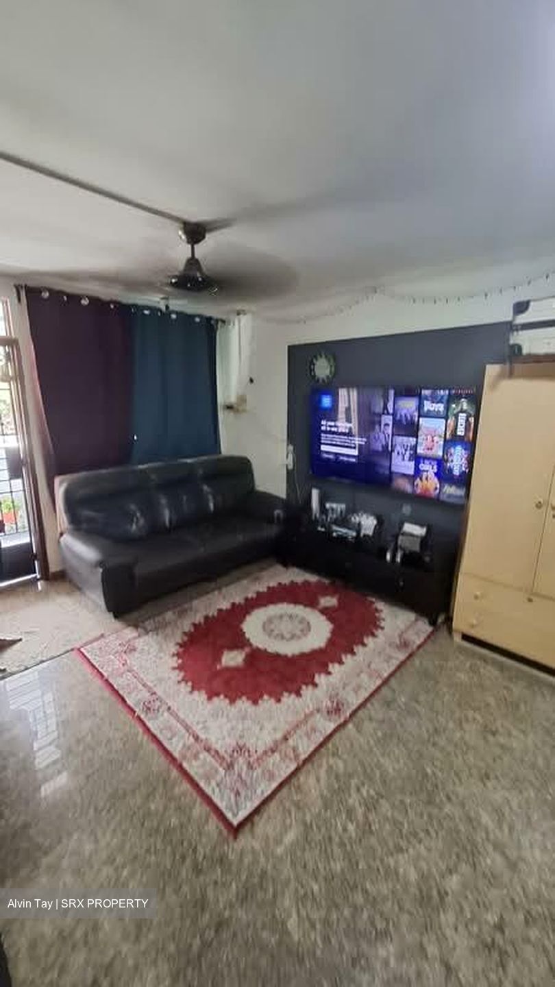 Blk 271 Gombak Place (Bukit Batok), HDB 3 Rooms #559734121